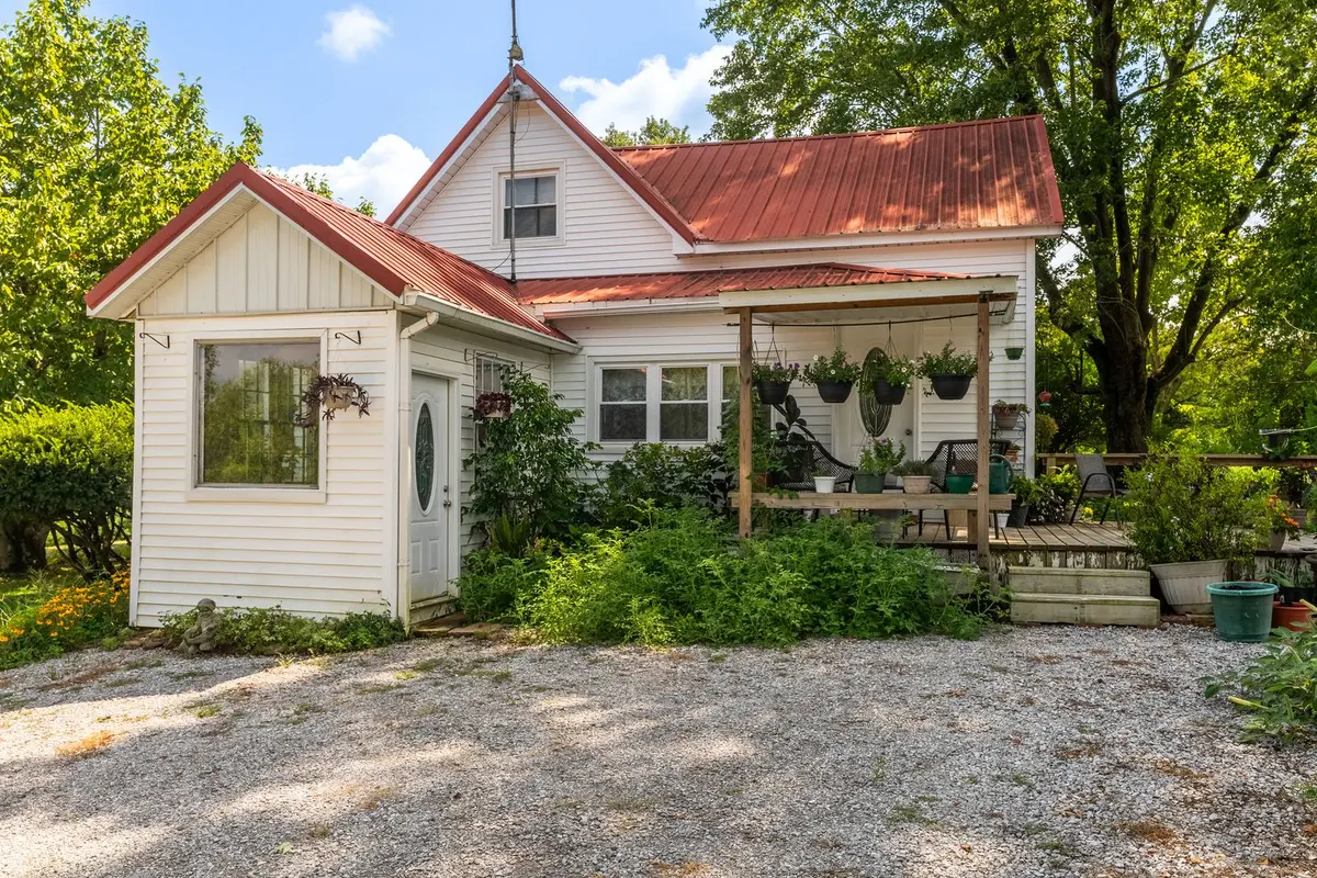 200 Crestview Drive