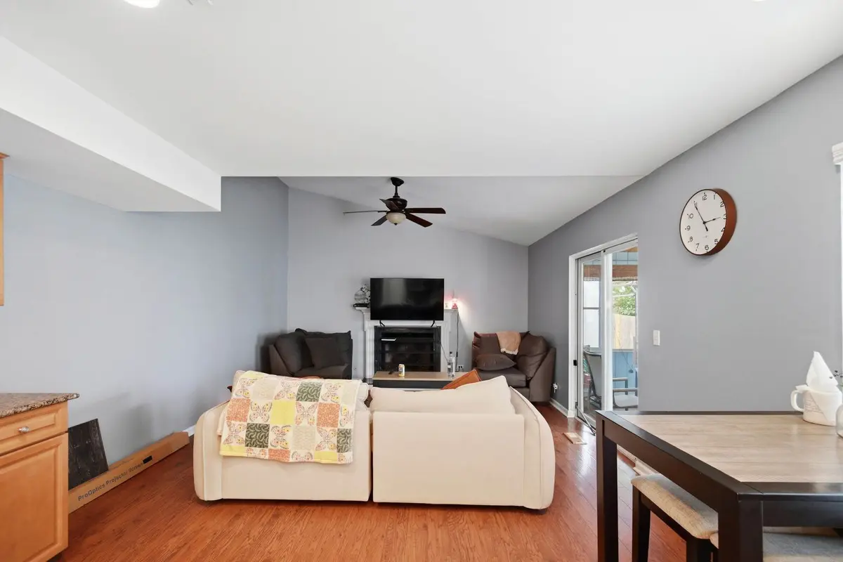 494 Buckingham Drive