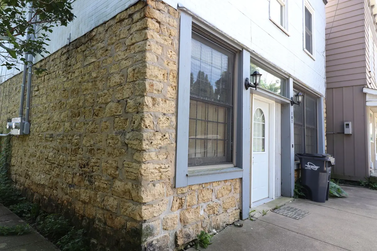 107 W Baldwin Street