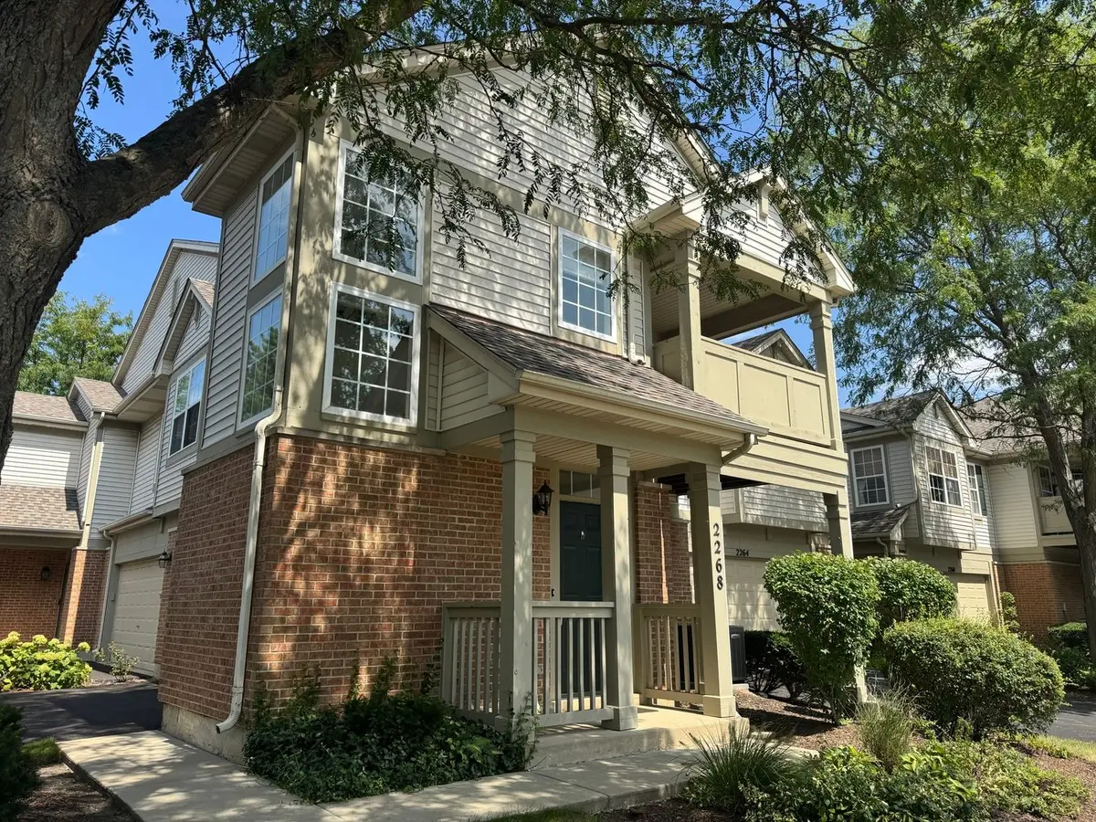 2268 VANDERBILT Drive