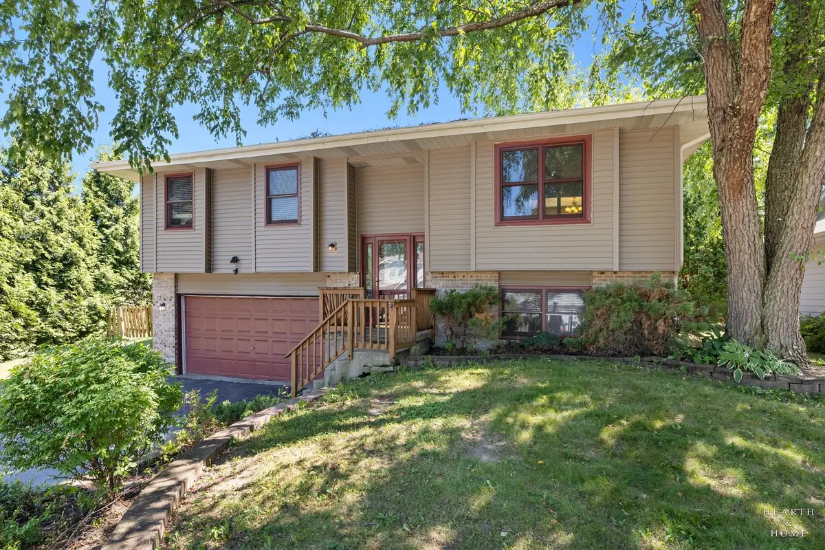 558 Barbary Lane