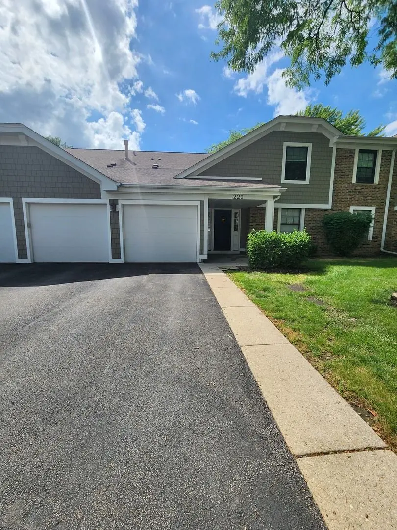 220 Hawthorne Court