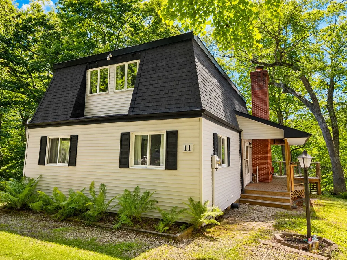 11 Chairtree Court