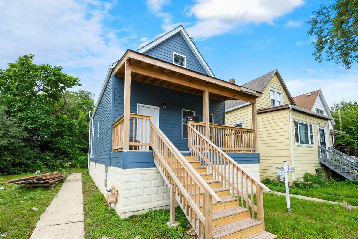 353 E 119th Place