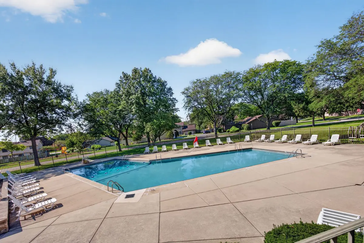 701 Parkview Court