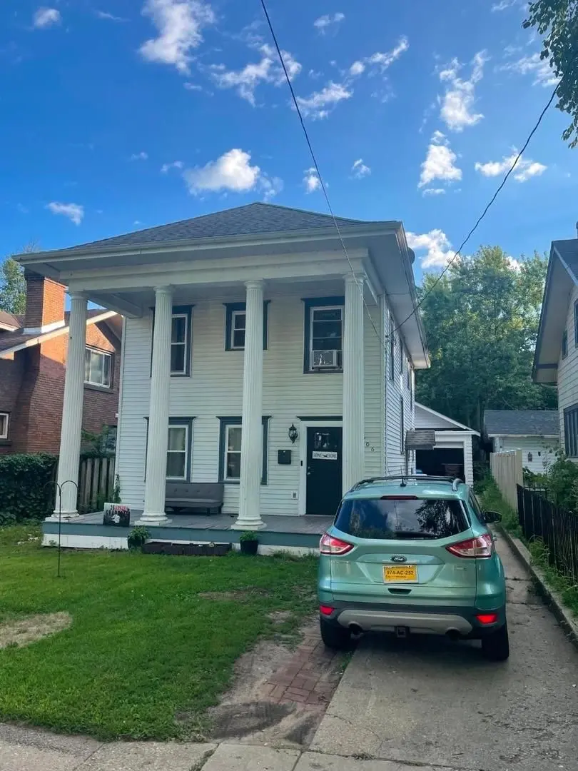 706 John Street