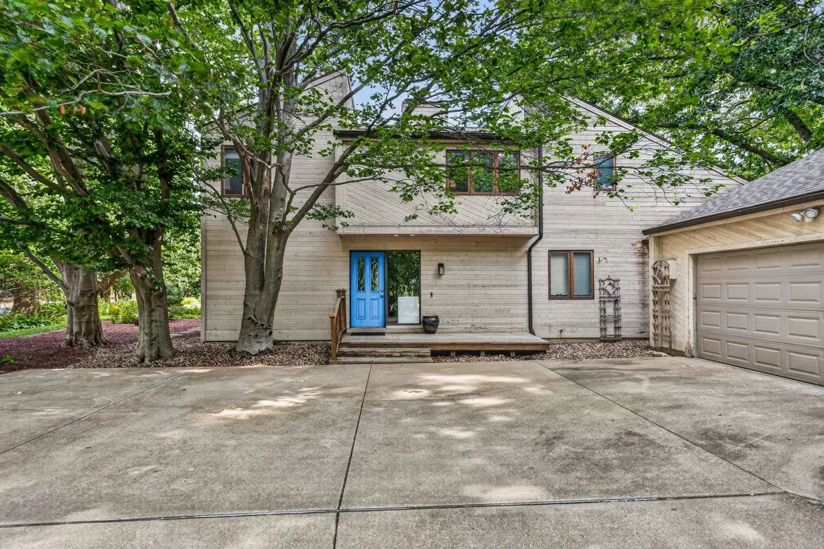 820 Dodds Drive
