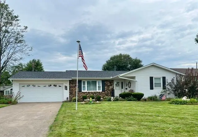 356 W Meadow Lane