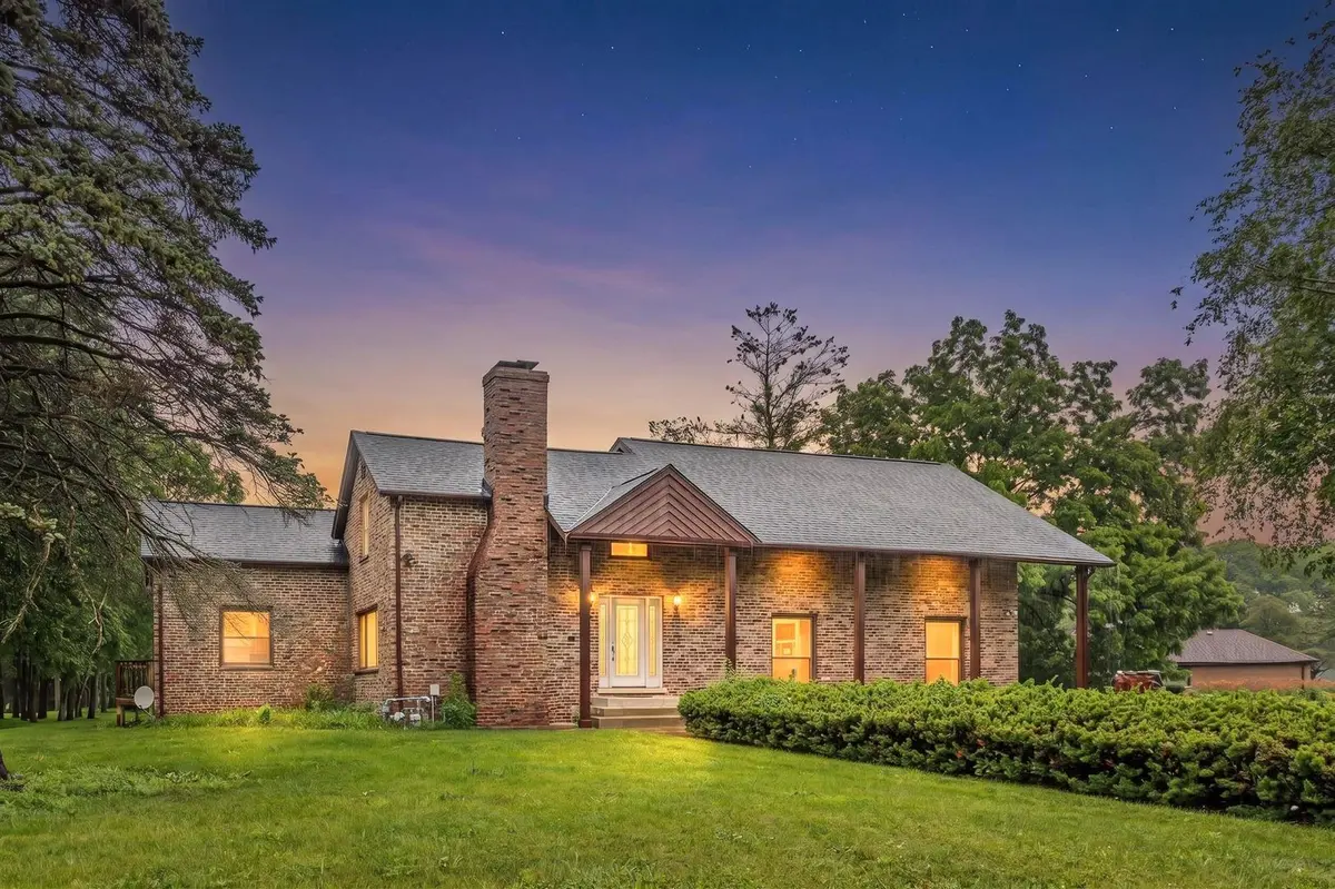 2330 Coach Road