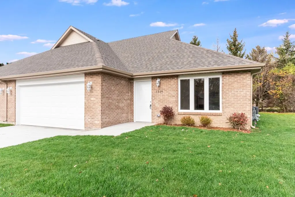 5520 Hearthside Drive