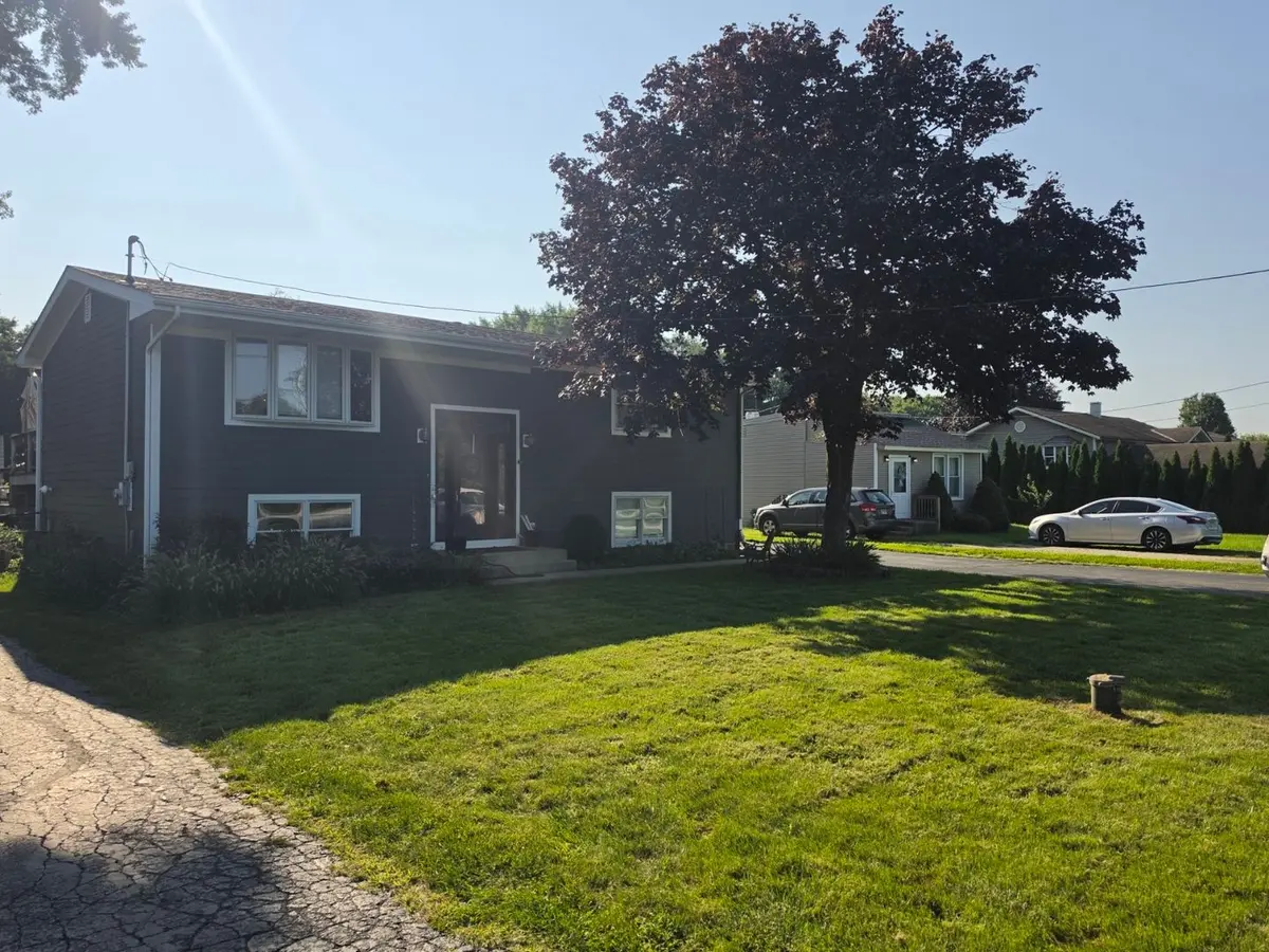1S205 VALLEY Road