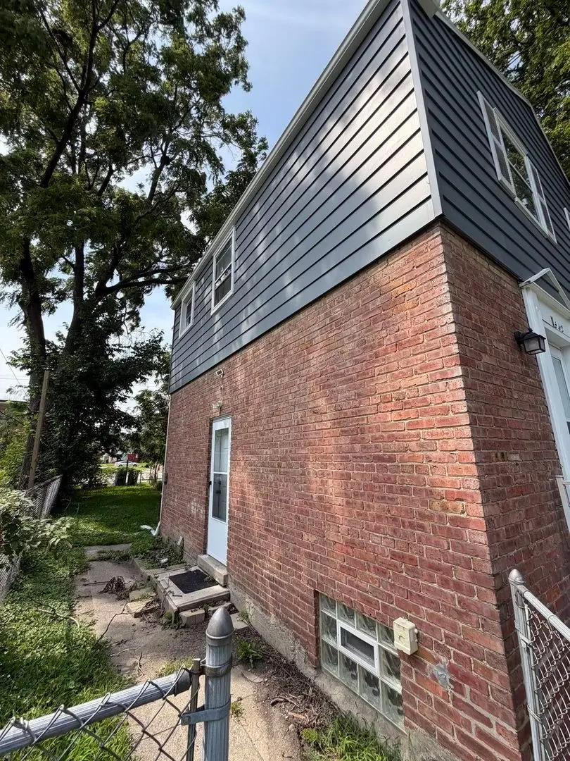 1542 Kenilworth Drive