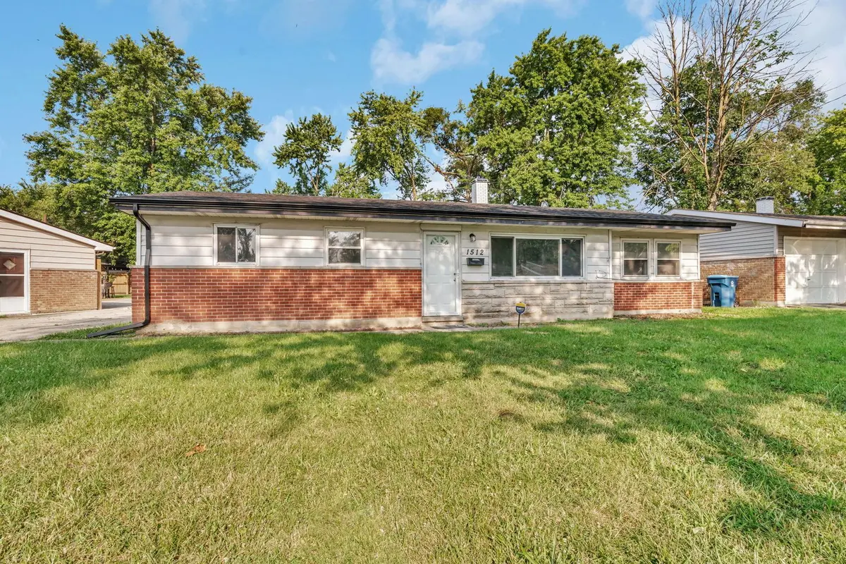 1512 Lincoln Place