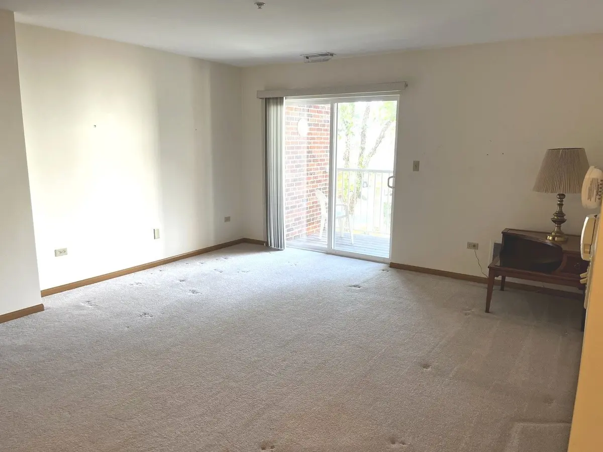 801 N MCLEAN Boulevard