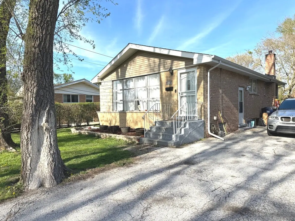 365 Sherry Lane