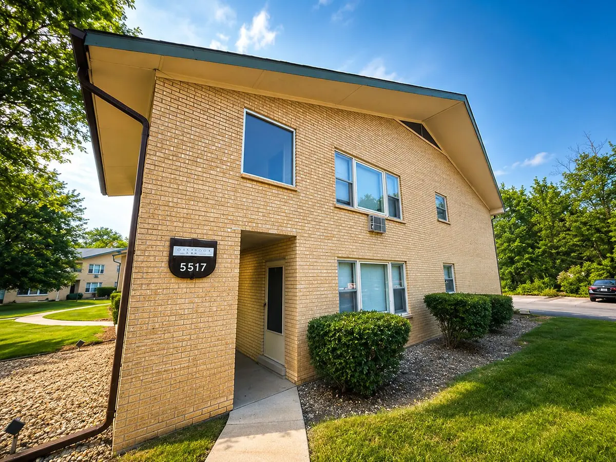 5517 King Arthur Court