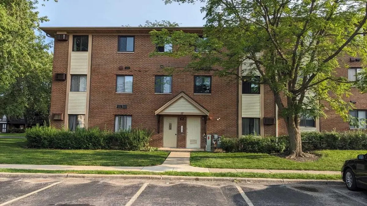 17 Parkside Court