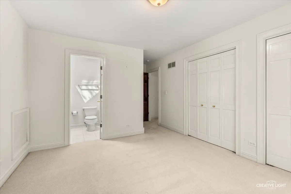 4N468 S Robert Frost Circle