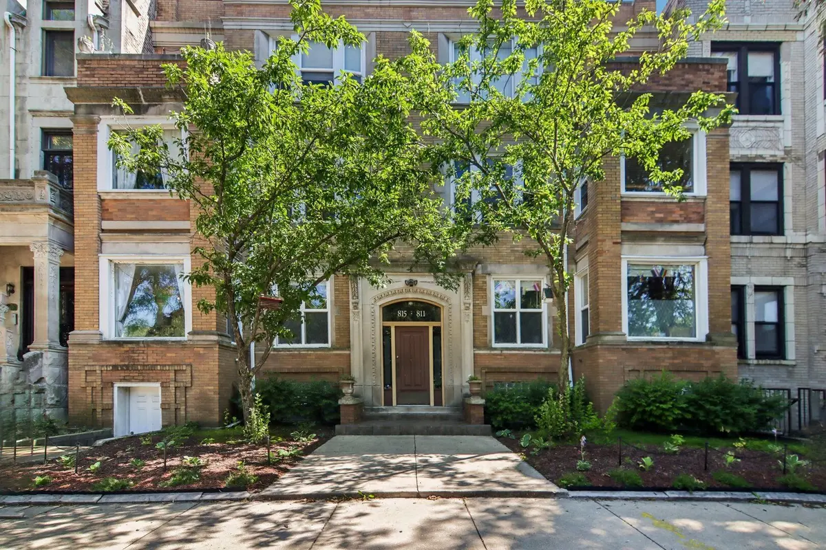 815 E DREXEL Square