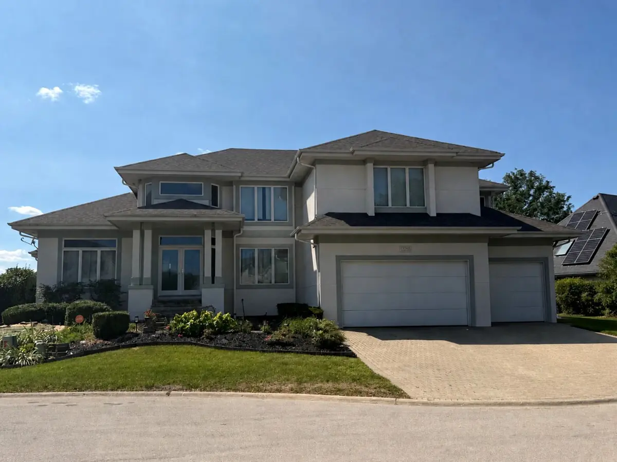 13258 Lakepoint Drive