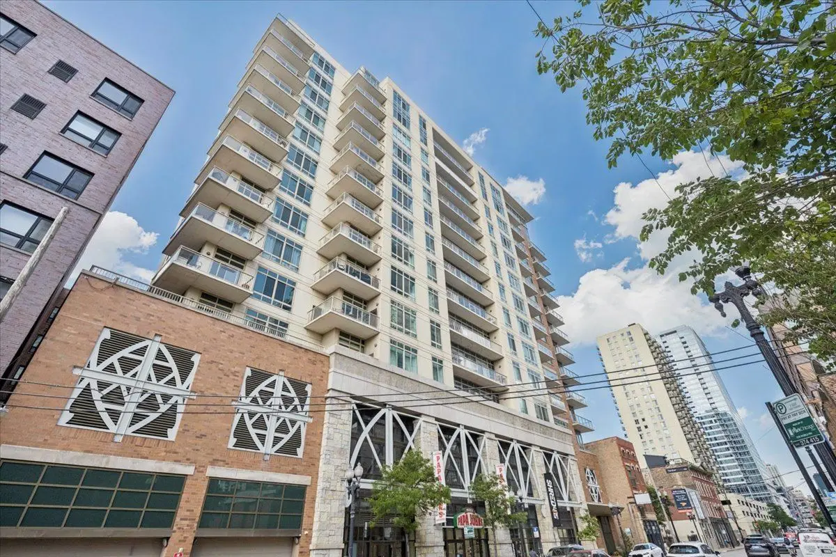 230 W Division Street