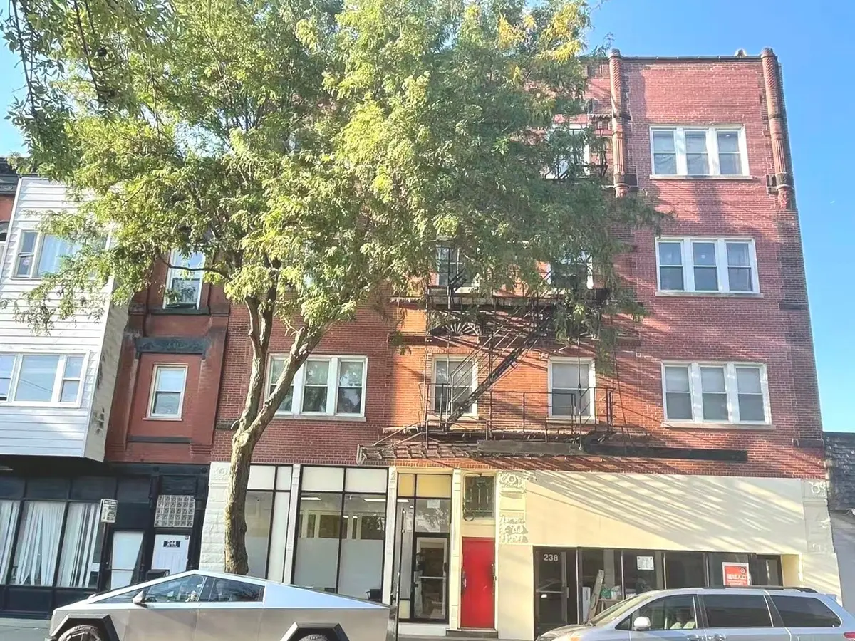 238 W 31ST Street