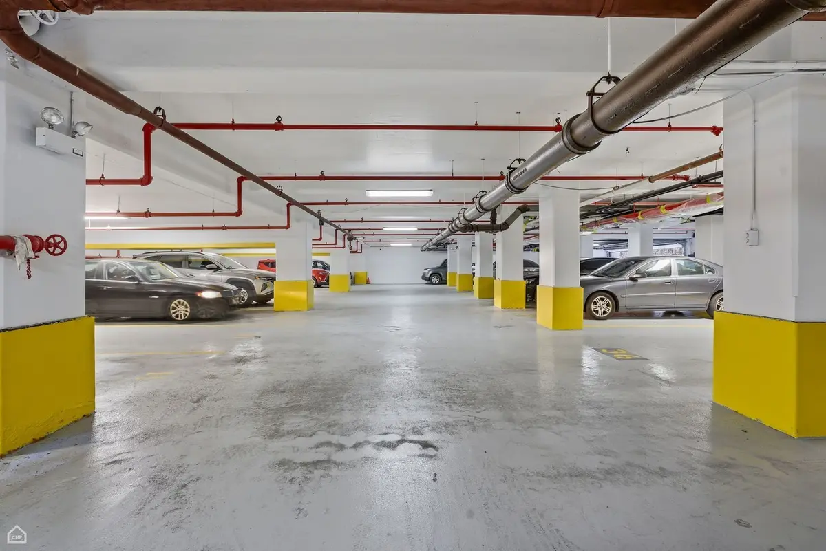 4180 N Marine Drive