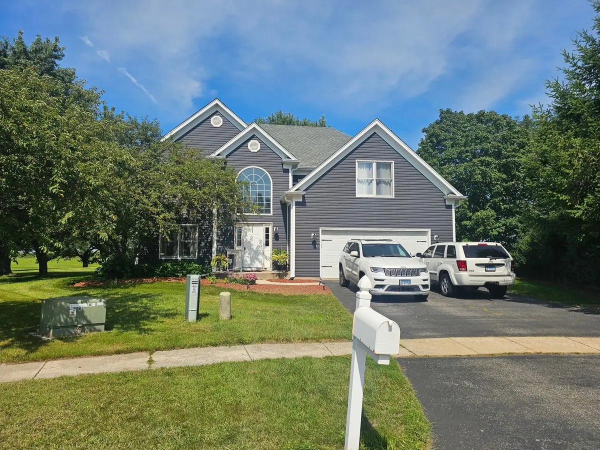 525 Cheshire Court