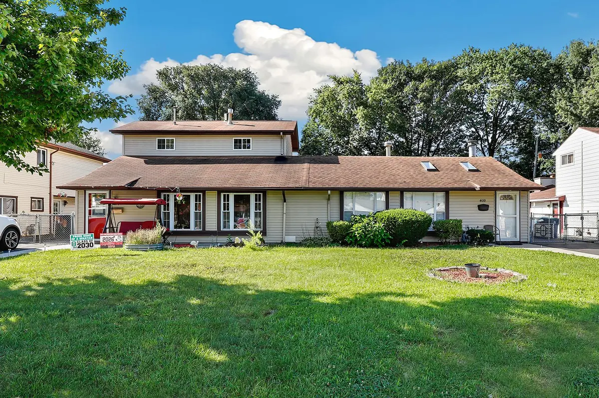 4039 W 90th Place