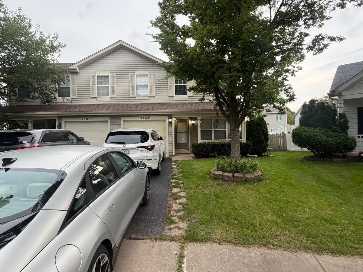 2703 Glenwood Court