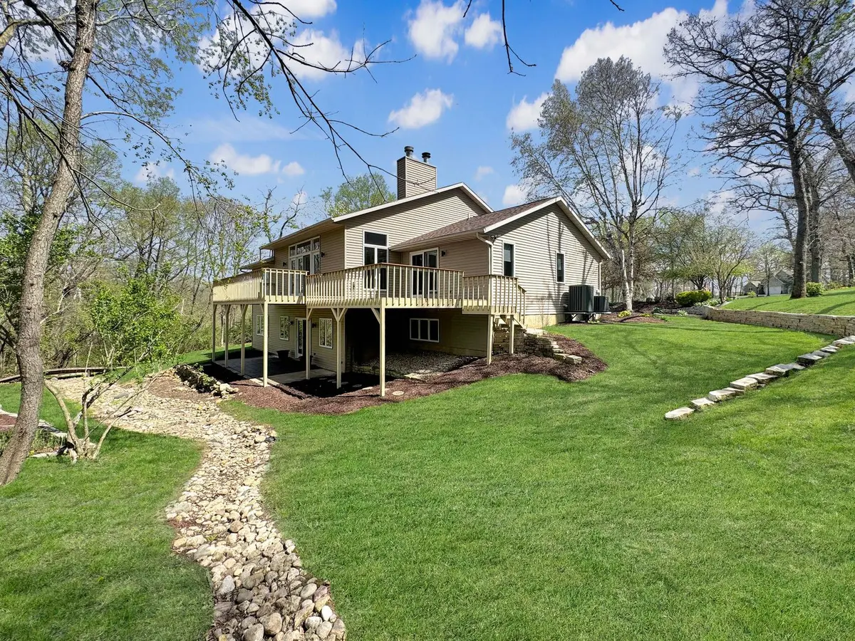 1669 Barberry Circle