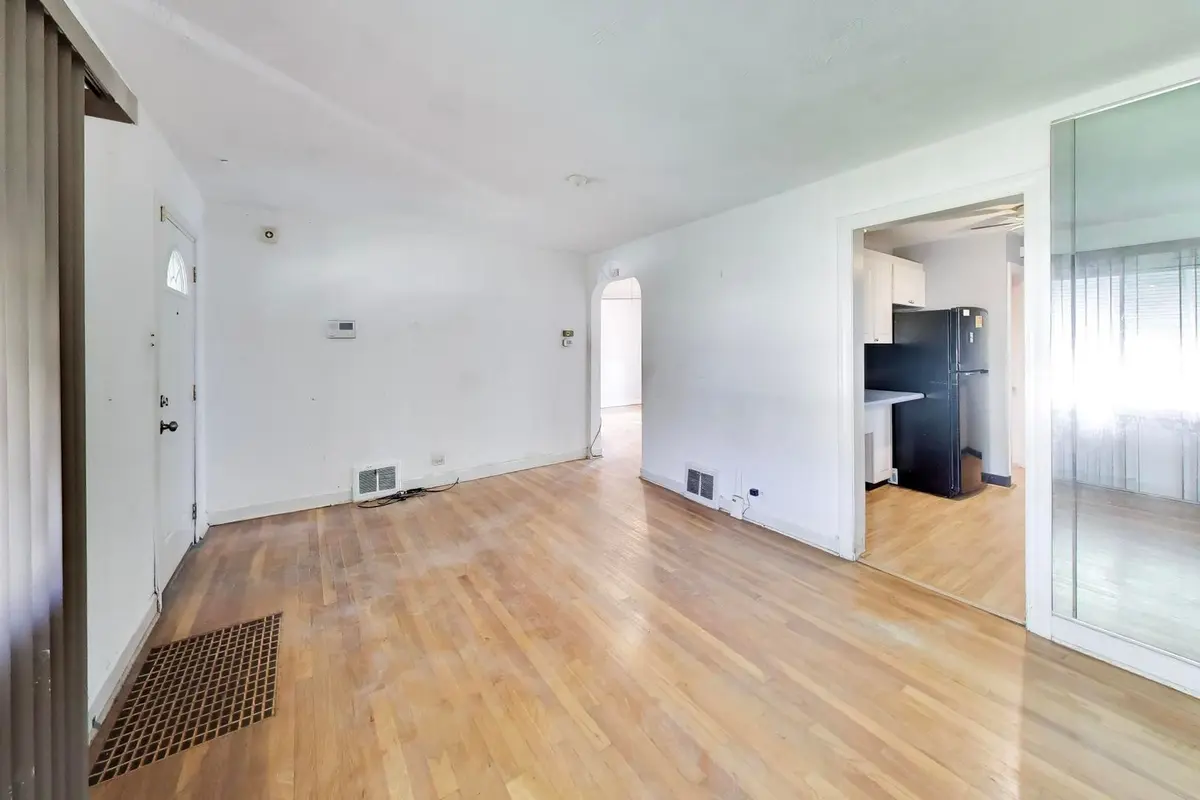 423 Frederick Avenue
