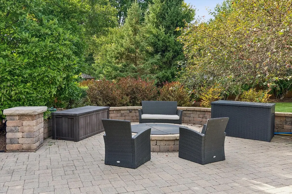 29W280 HARTMAN Drive