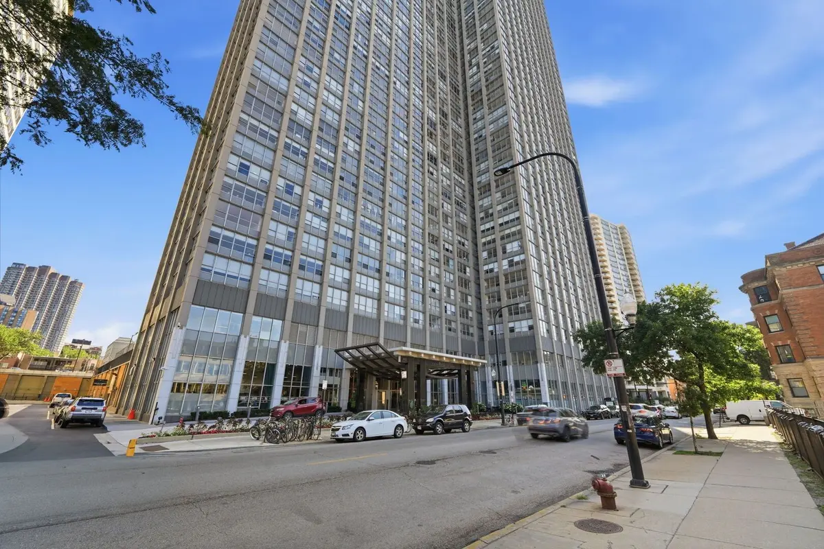 655 W Irving Park Road