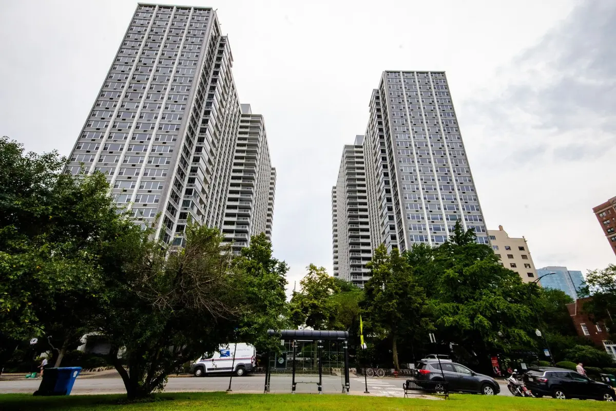 4250 N Marine Drive