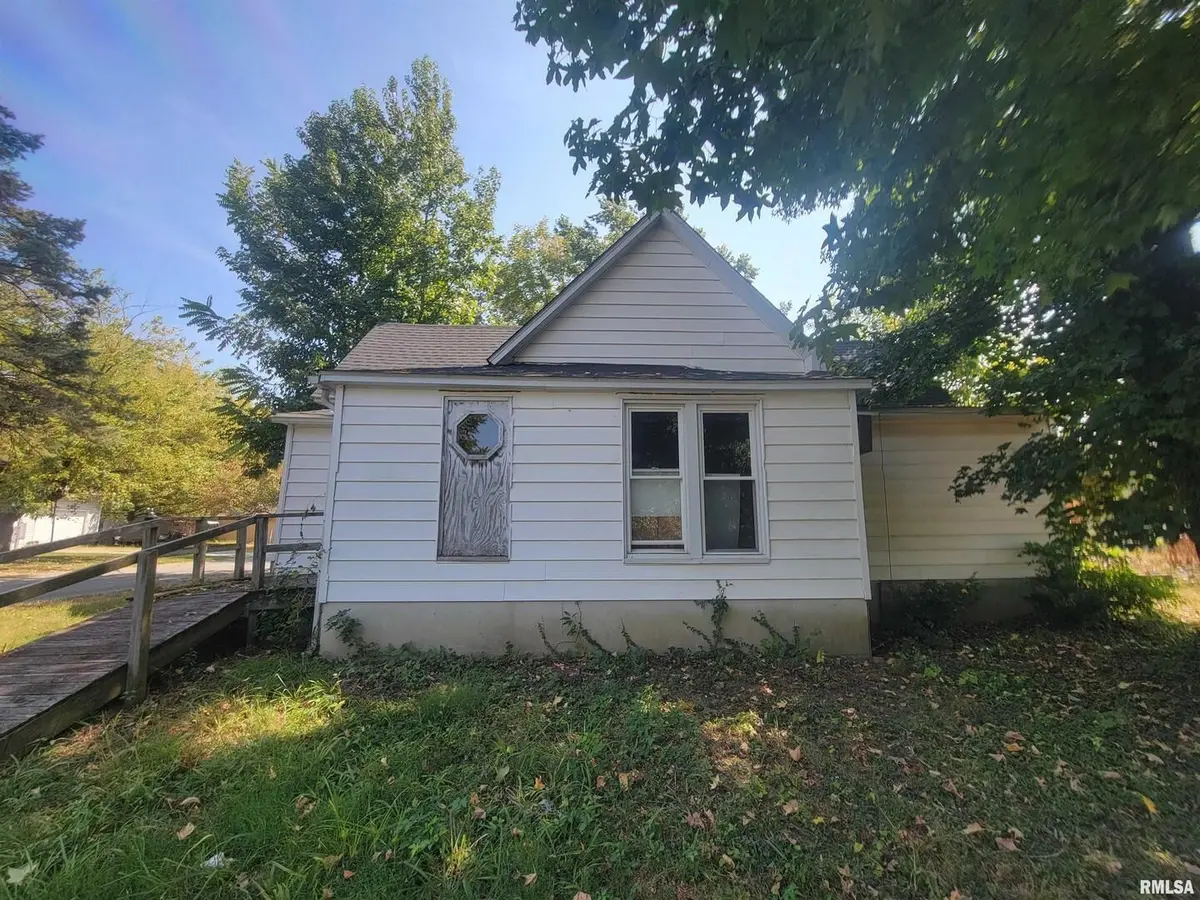 600 S 25th St Street