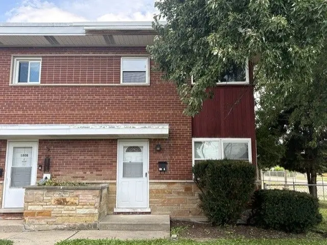 180 E Northwest Highway