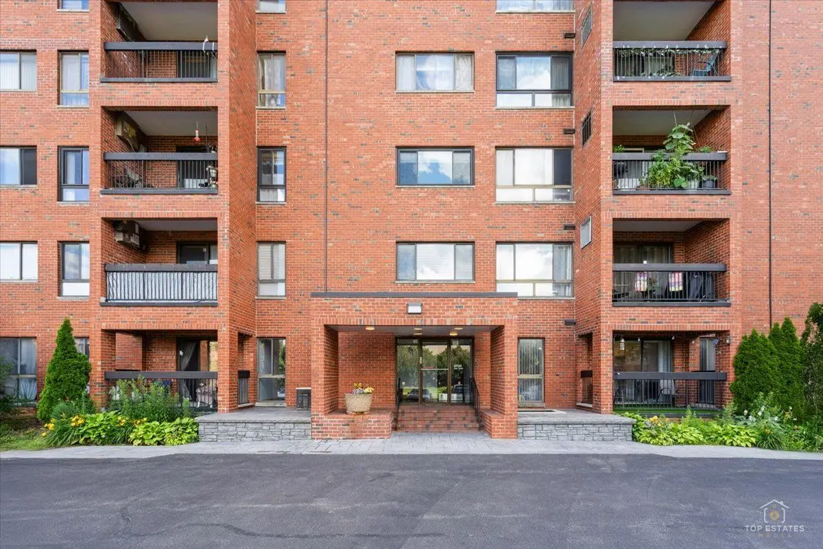 3700 Capri Court
