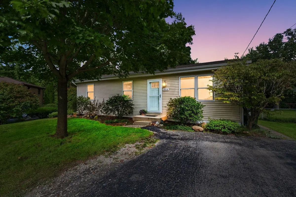 1814 Hazelwood Drive