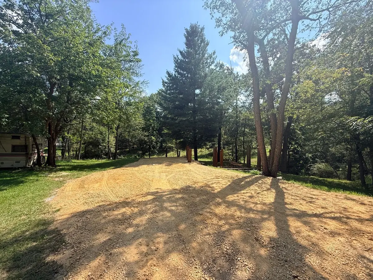 2-290 Woodhaven Lakes
