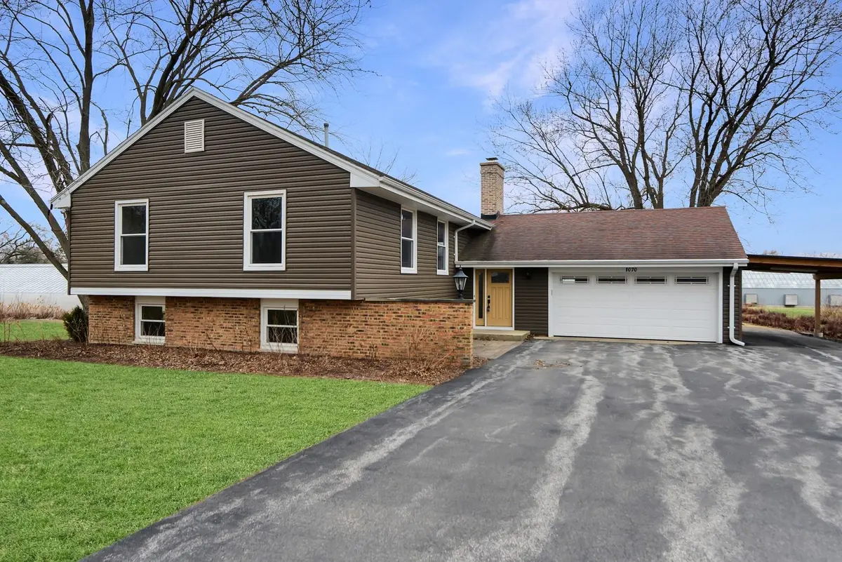 1070 CENTER Drive