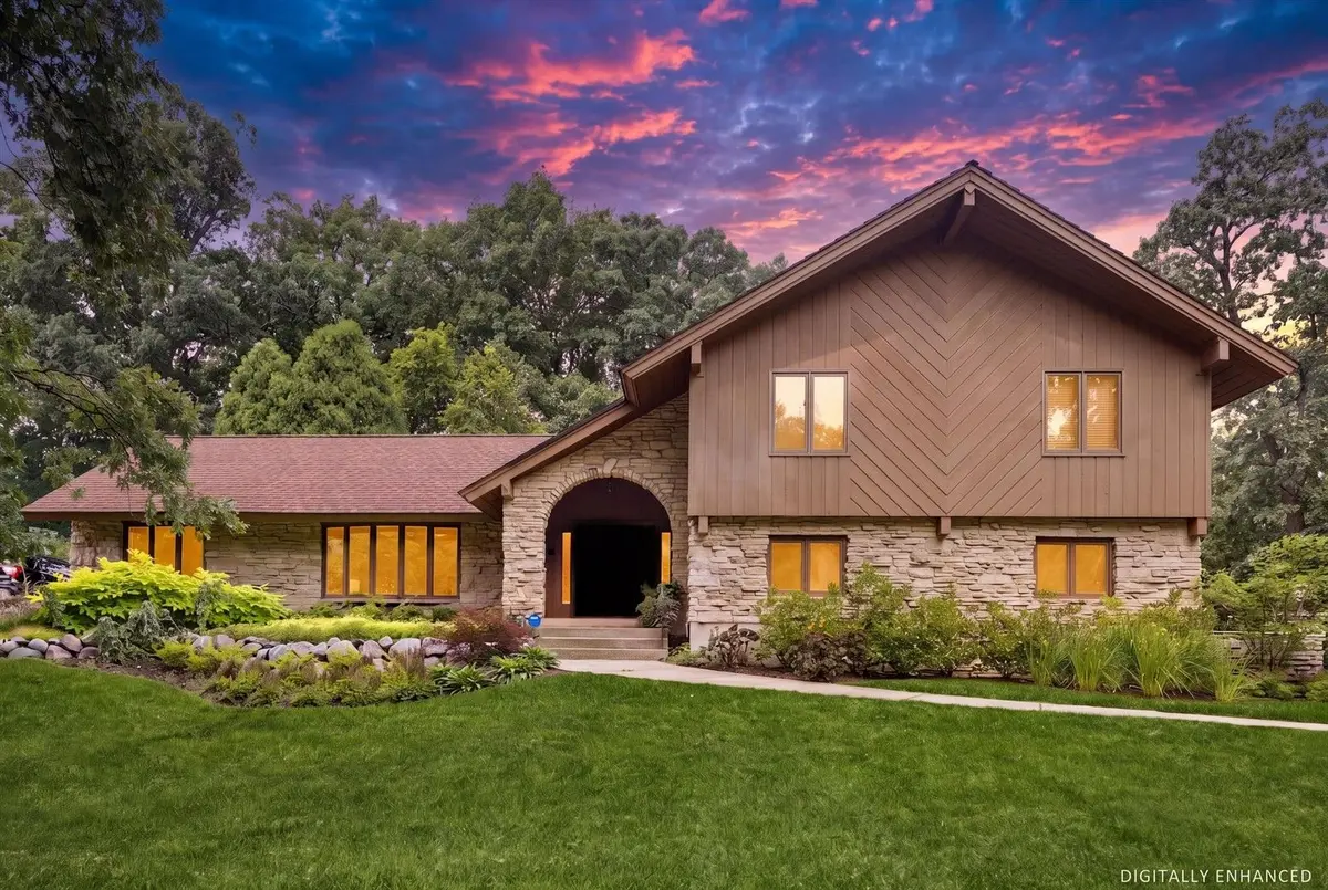 8648 Wedgewood Drive