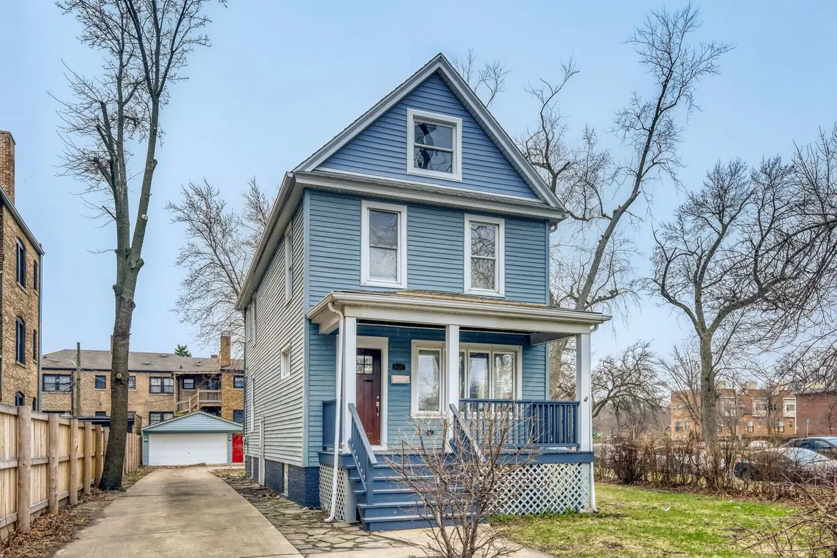 1837 W 104th Street