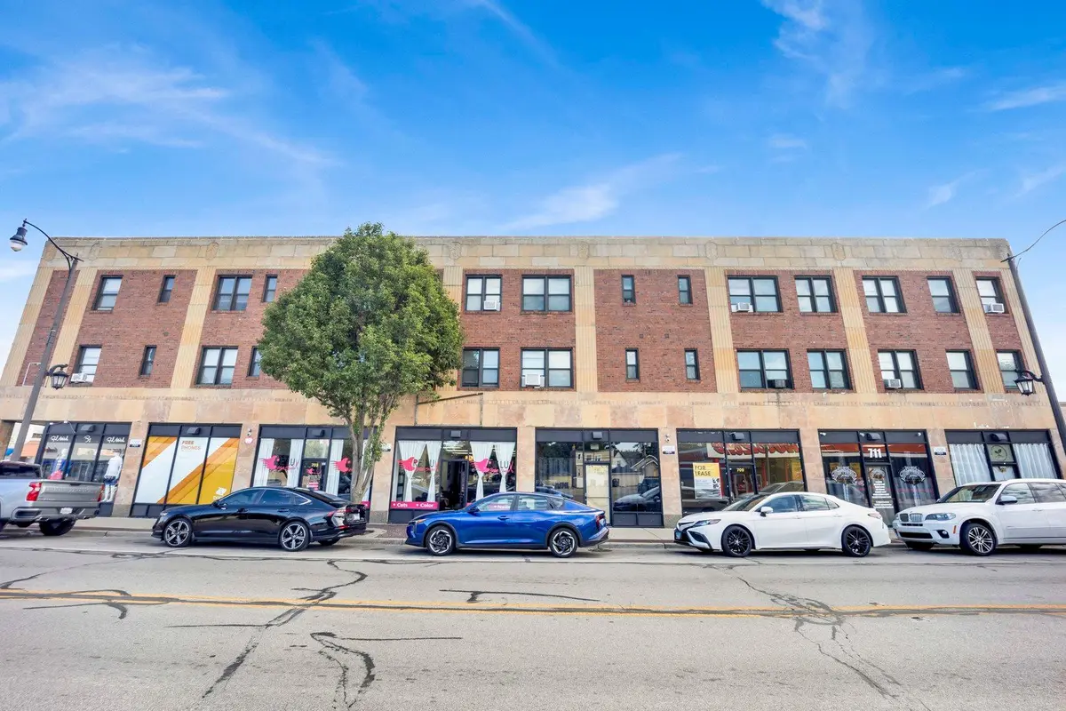 414 W Walnut Street