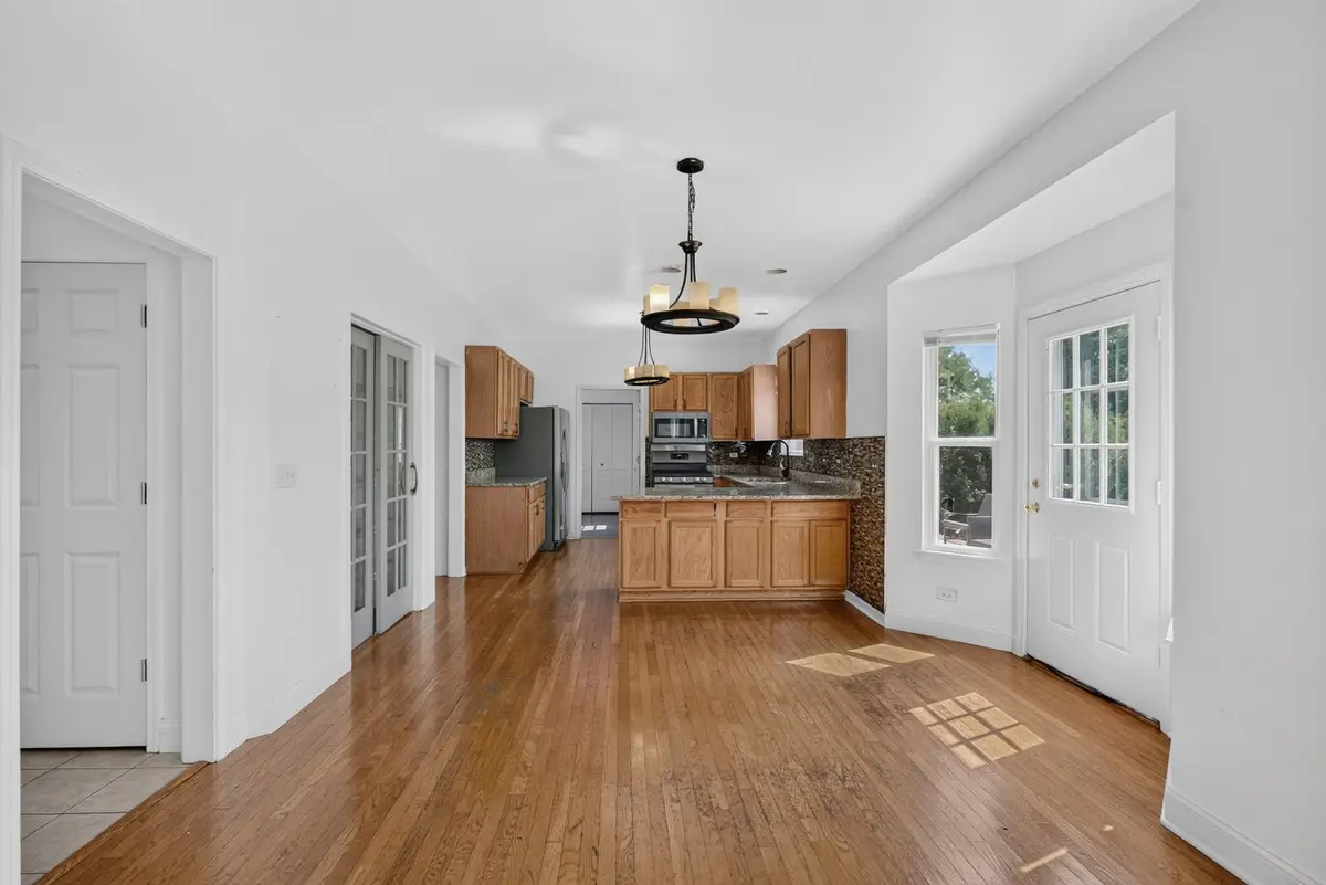 502 Crystal Court