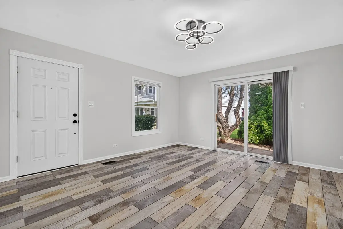 440 Lear Court