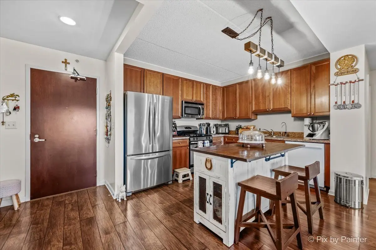 125 Lakeview Drive