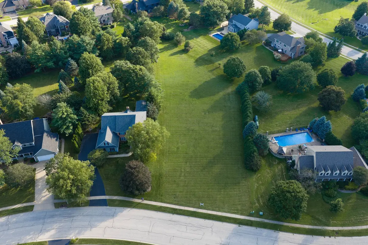 1211 Mink Trail
