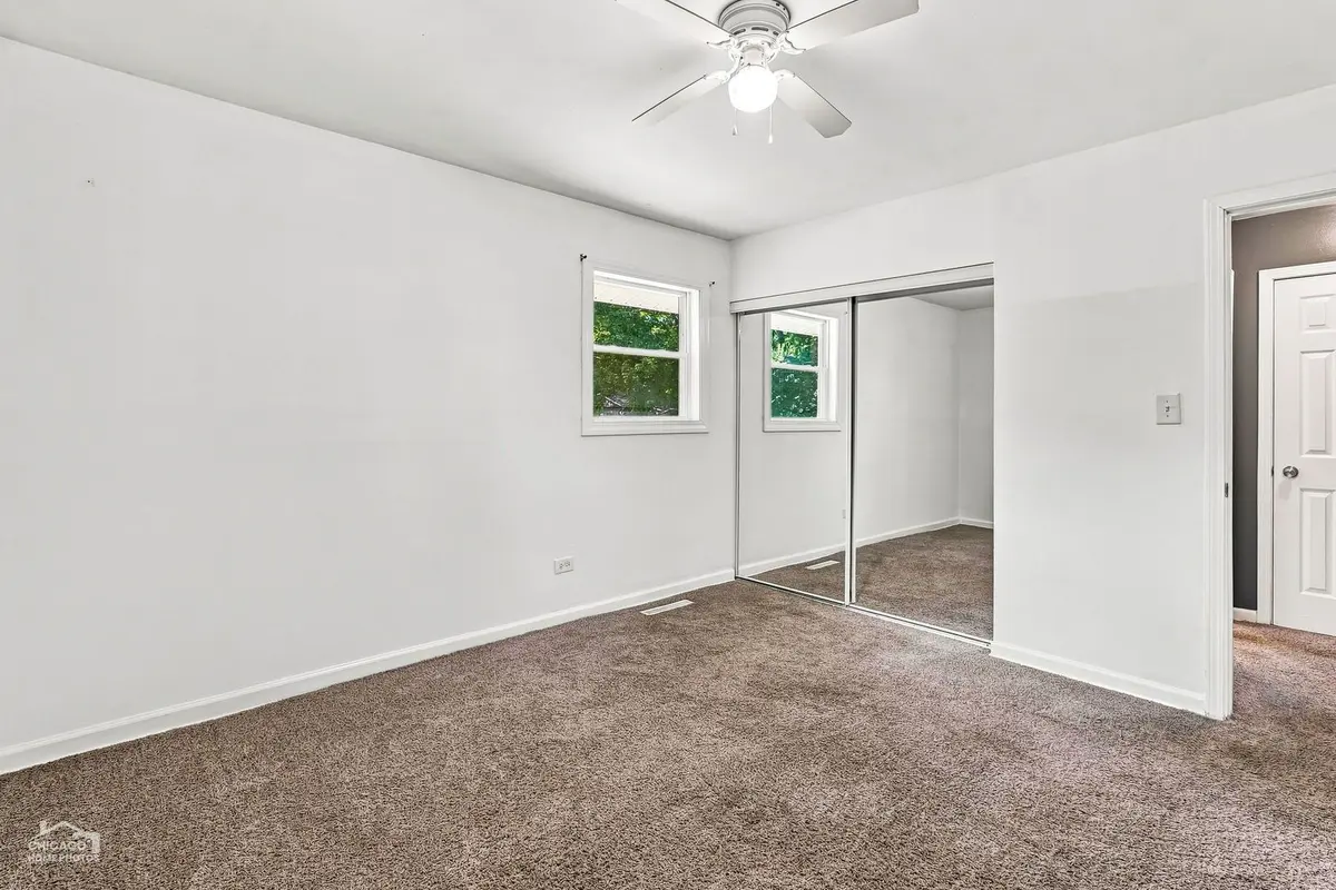 4515 Willow Lane