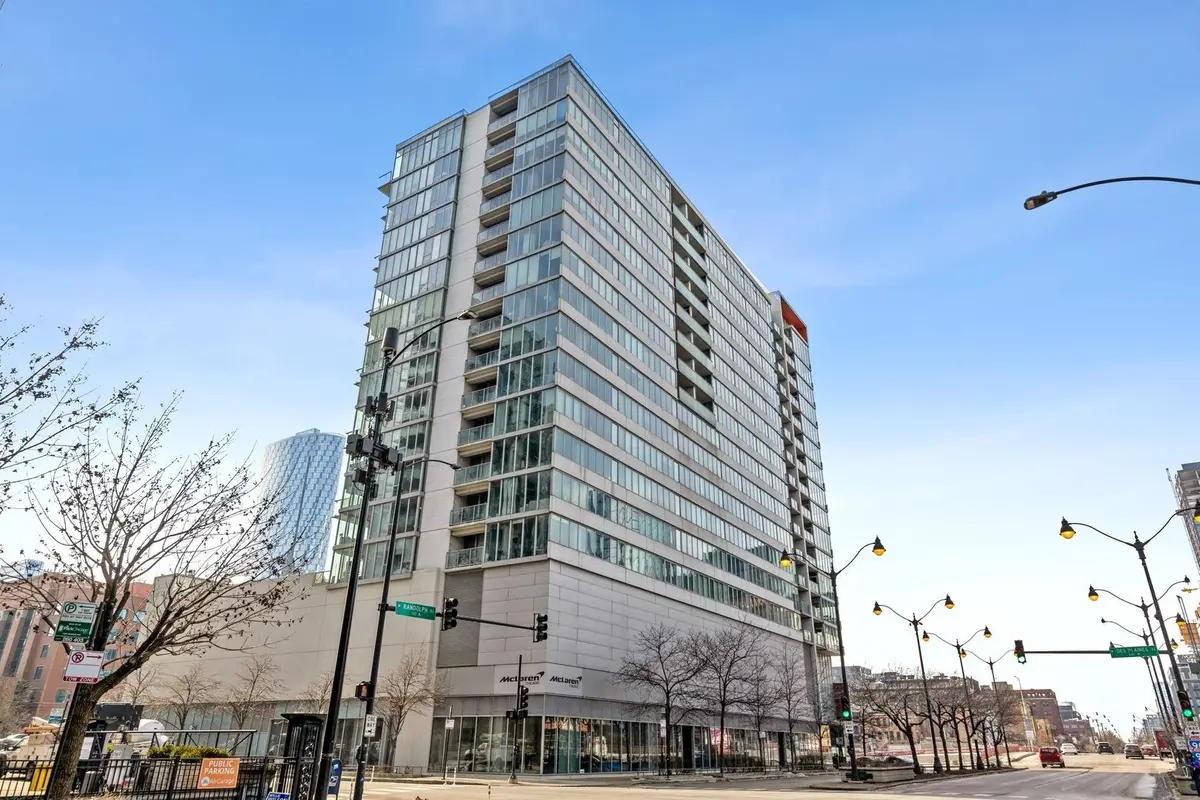 659 W Randolph Street